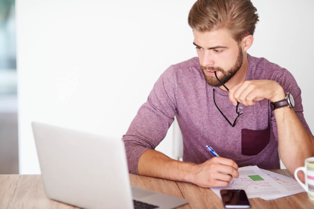 ¿Cuánto cuesta desarrollar una página web profesional en Latinoamérica y Estados Unidos en 2026?